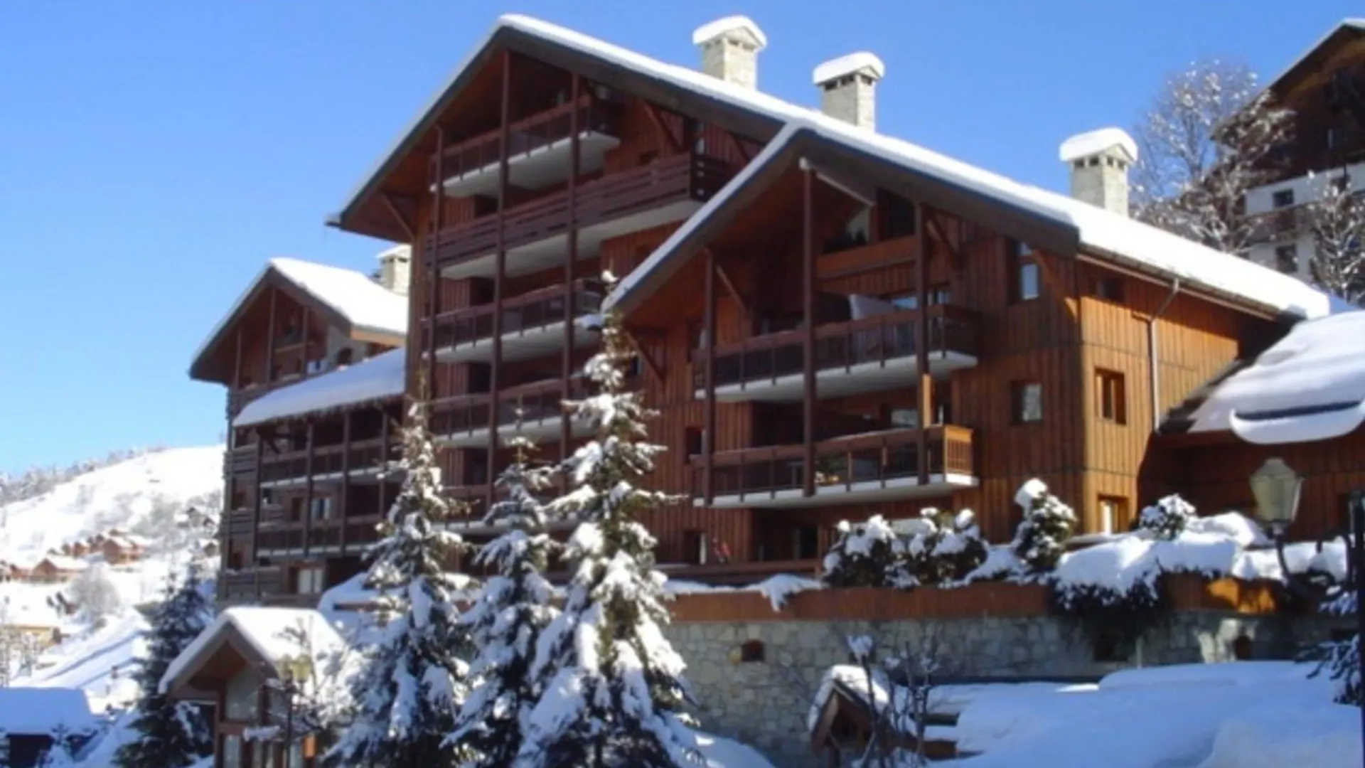 Duplex Chaleureux A Meribel, Proche Pistes & Commerces, Garage - Fr-1-411-968 Les Allues